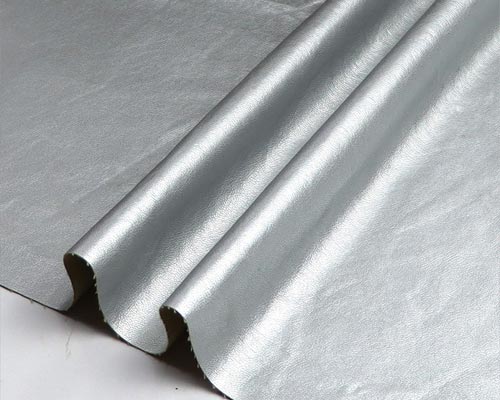 Hur utvecklas marknaden för elastiskt läder?